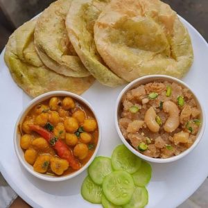 Halwa Puri Chole